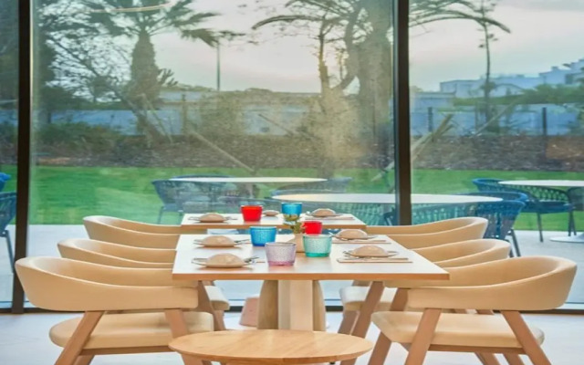 The Editory By The Sea Lagos Hotel
