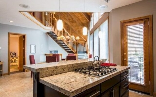 Pinnacle by Lespri Management