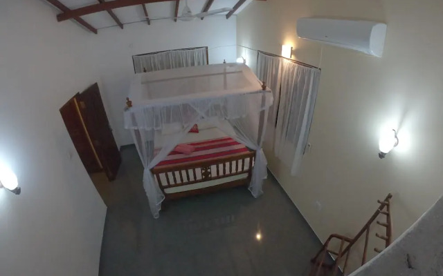 Girilena Guest House