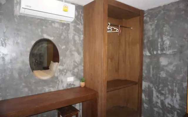 Rommai Plai Tawan Trang