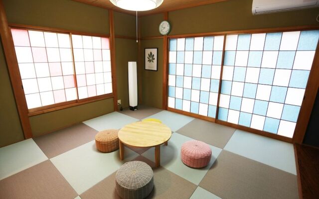 Villent Izu Usami