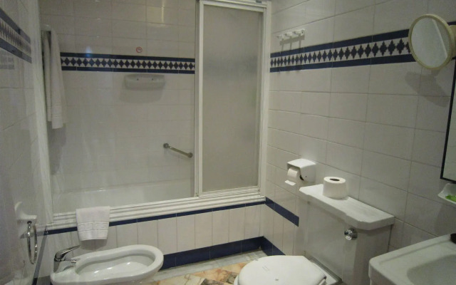 Hotel Baco