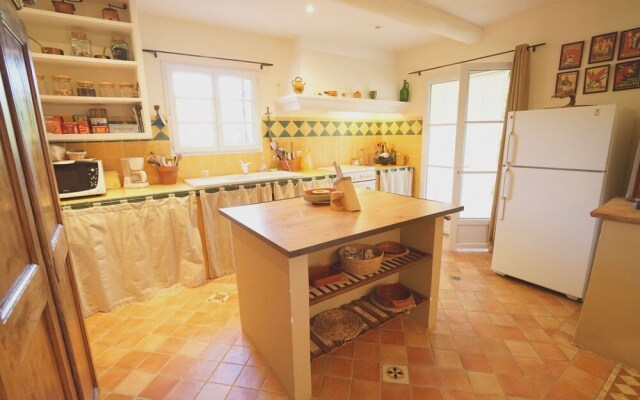 VILLAS DU LUBERON - Le Mas des Vignes