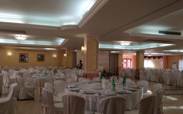 Hotel Akrabello
