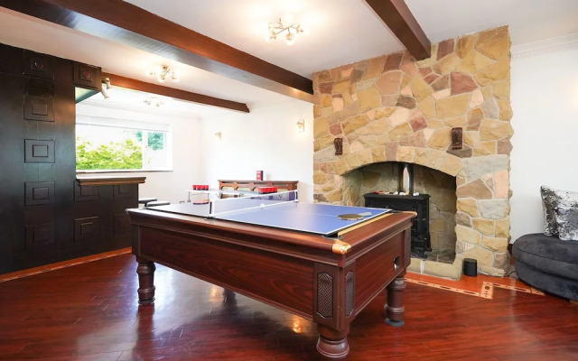 Luxury spa Party Home - Pool, Hottub, Bar, Sauna