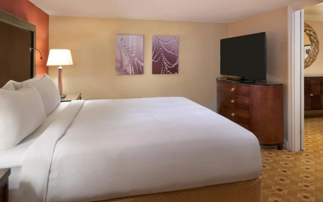 Toronto Airport Marriott Hotel