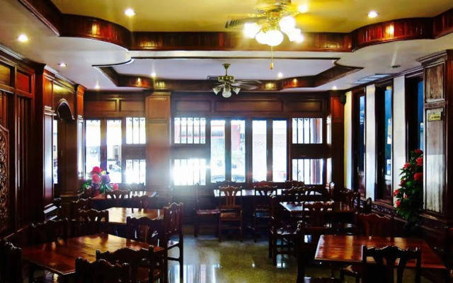 Khampiane Boutique Hotel