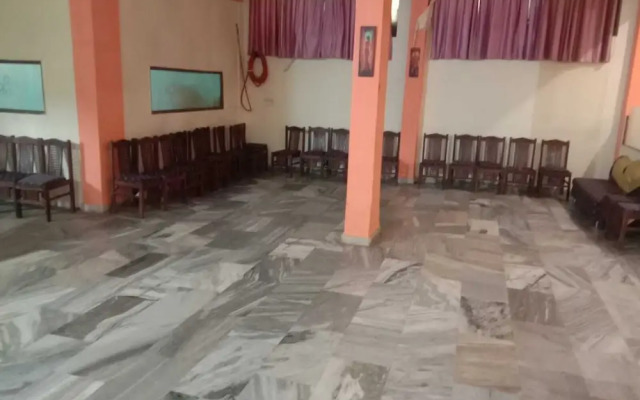 Hotel Ambika Palace
