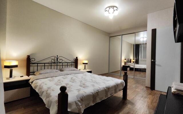 Апартаменты на переулке Суворова 5