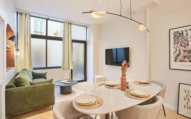 Superb AC Apartment Center of Paris