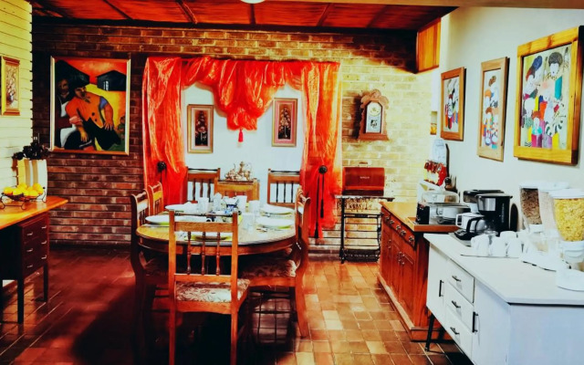 Die Gastehuis/The Guesthouse