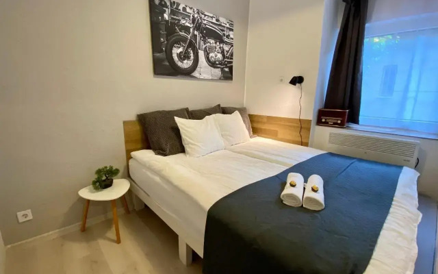 B20 Apartment