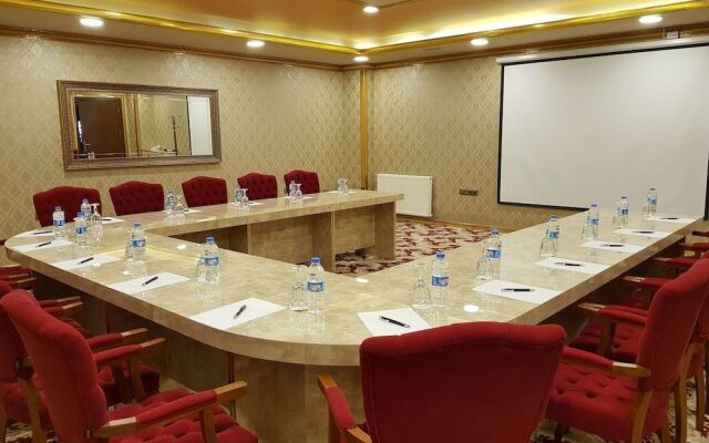 Savona Otel