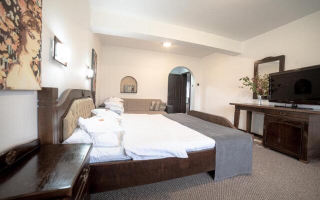 Bran Chalet