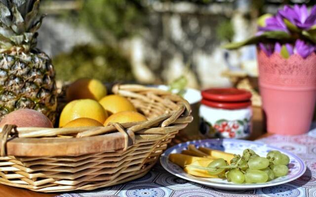 Konomi Residence-Marilena Apartment