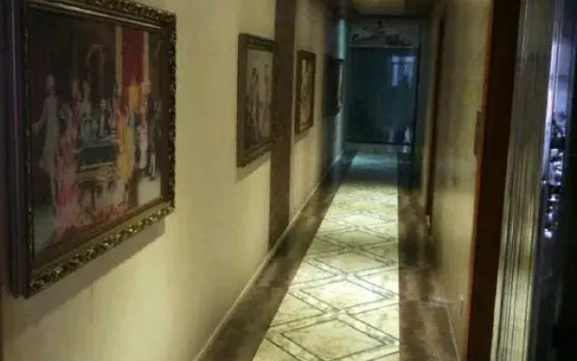 Jingxu Apartment (Jinghong No.1 Middle School Shop)