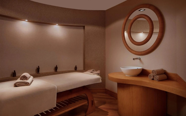 Delta Hotels by Marriott Istanbul West
