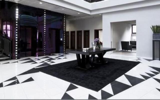 MajesticHouse Conference & Restaurant