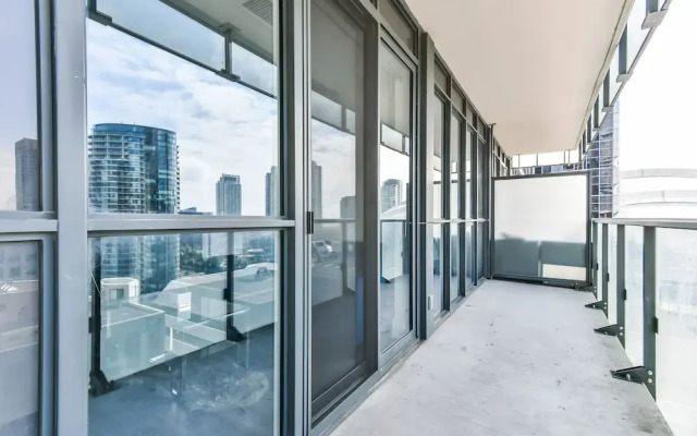 Front Street Luxury Condos