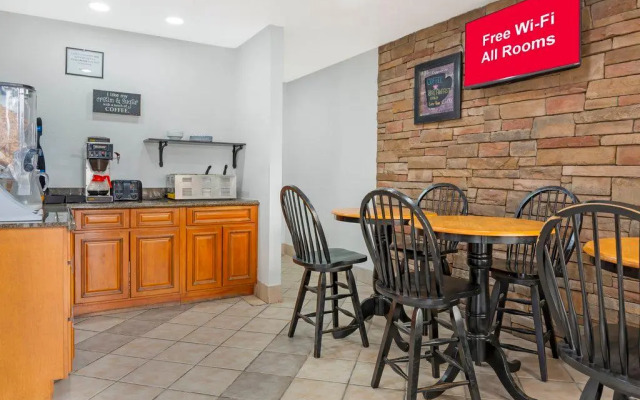 Red Roof Inn Bowling Green