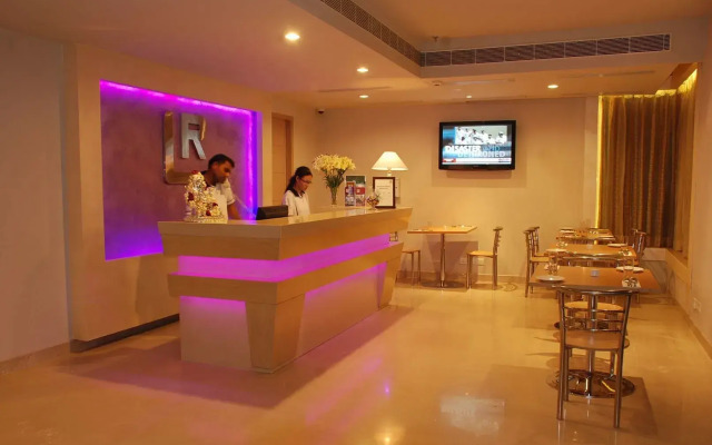 Sarovar Portico Naraina Delhi