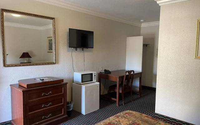 Homestead Motel