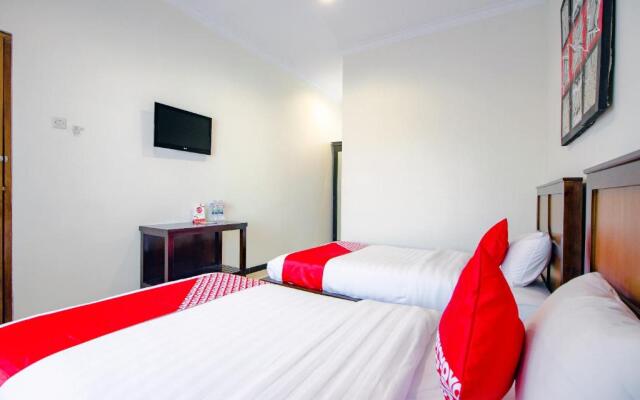 Oyo 1650 Griya Joglo Homestay