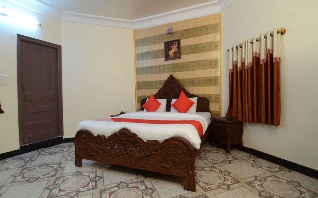 OYO 17368 Ranibagh Palace
