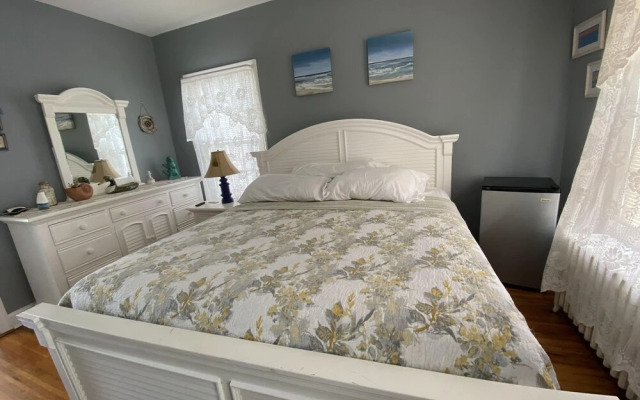 Atlantic House Bed & Breakfast