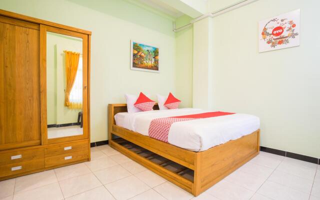 OYO 1419 Rhona Guest House Syariah