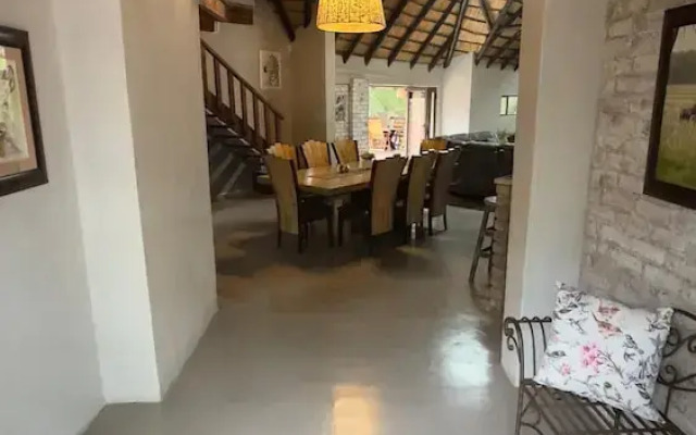 Singwe Private Safari lodge