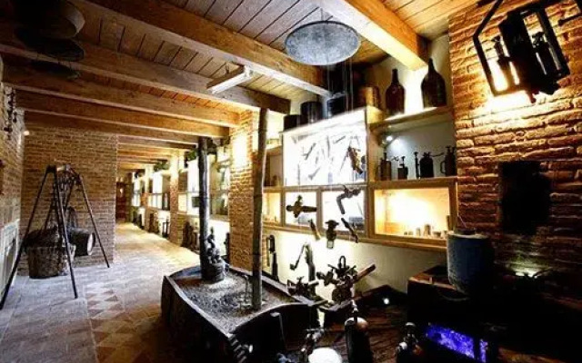 Castello di Razzano, The Originals Relais (Relais du Silence)