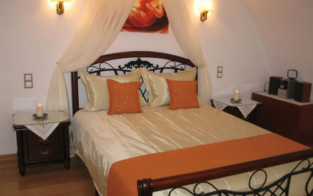 Santorini Mansion at Imerovigli