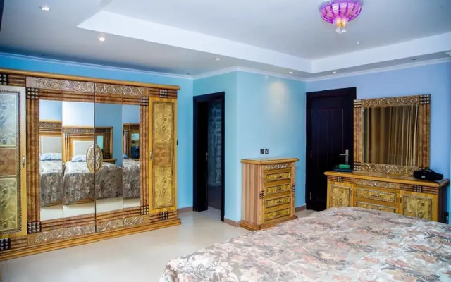 Ballote Holday Home Apartment