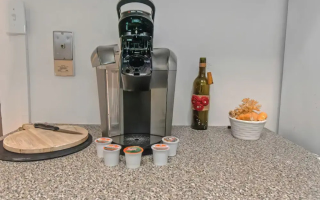 Modern 3BR Condo - Heart of ATL