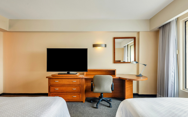 Fiesta Inn Express Puebla Finsa