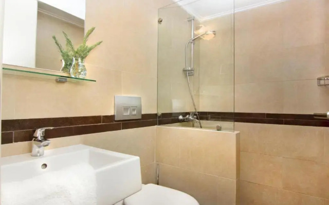 Mani Apartments Suites