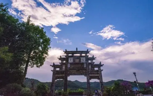 Yingde Liyang Gorge Liquan Riverview Resort