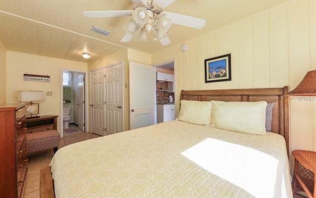 C&K's Island Retreat - 1586344