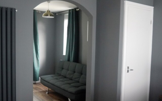 Skyline Guesthouse