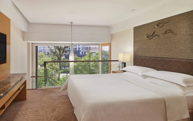 Sheraton Yantai Golden Beach Resort