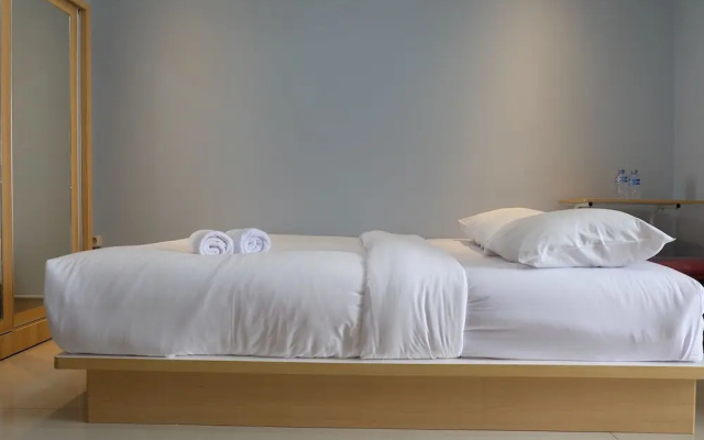 Nice And Strategic Studio Kebagusan City Apartment – Guest Rooms – Jakarta