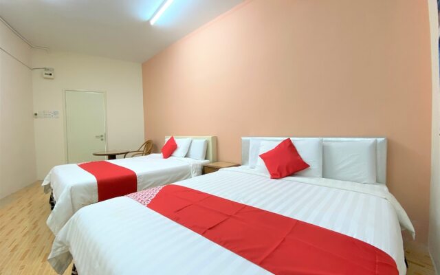 B Hotel Penang by OYO Rooms