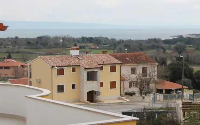 Apartments Mamia