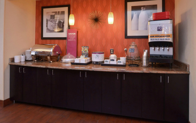 Hampton Inn Columbus-East