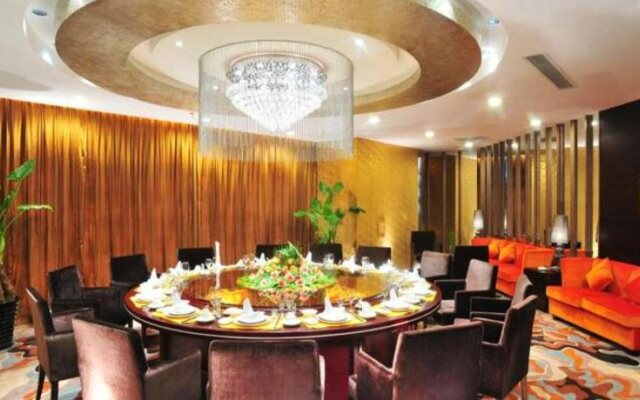 Yulong International Hotel
