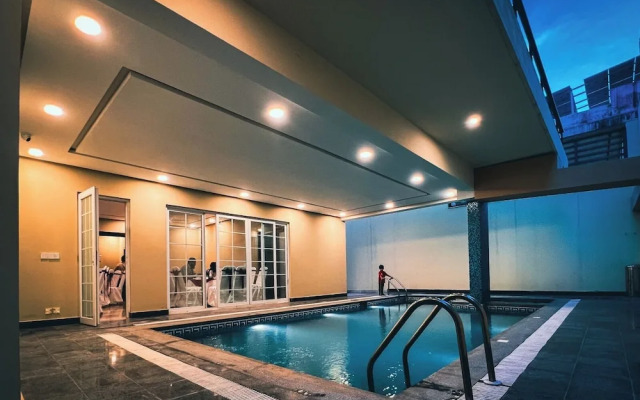 Rhodium Boutique Hotel