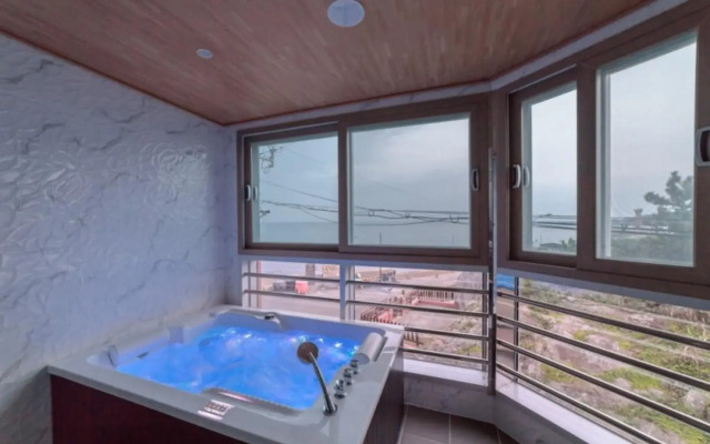 Pohang Beach63 Spa Pension