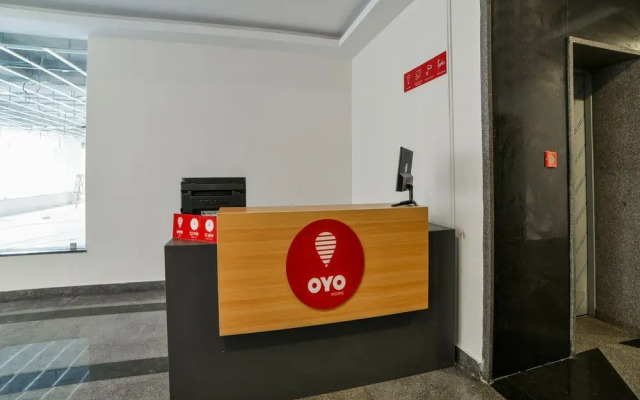 OYO 18833 SilverKey Babylon Whitefields