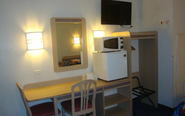 Lakeside Inn Lake Havasu City